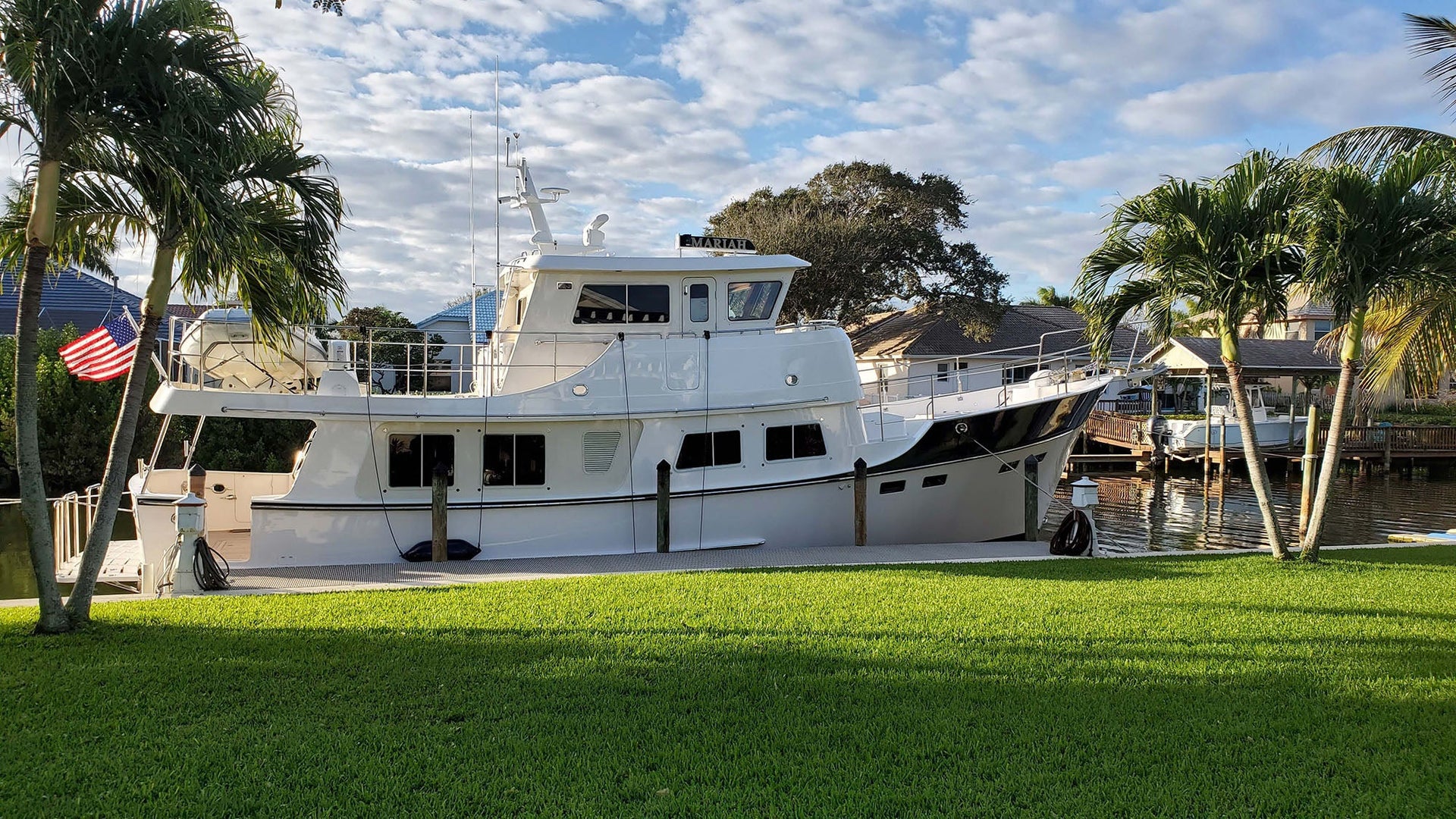 CMPower Marine Solar Panel Installation on Mariah