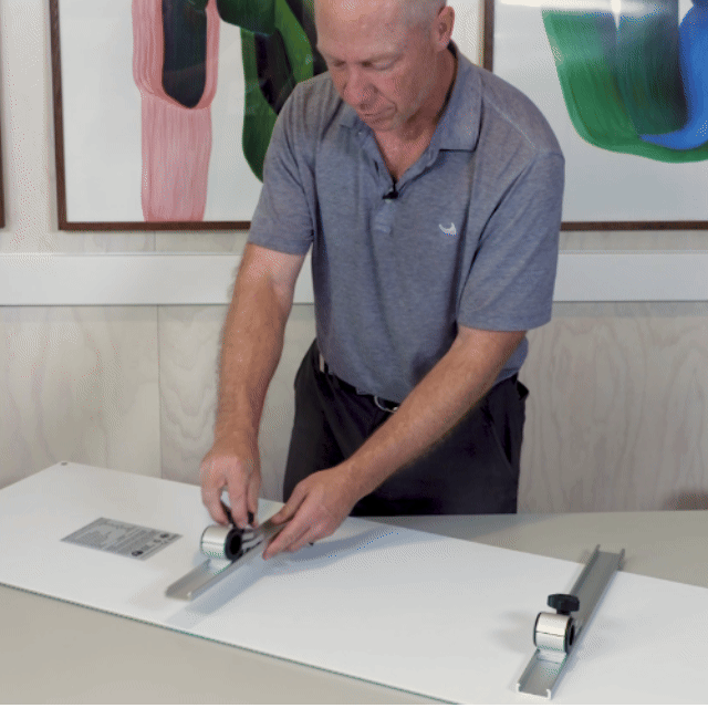 Sliding Adjustable Aluminum Rail Mounting Brackets for Marine Solar Panels