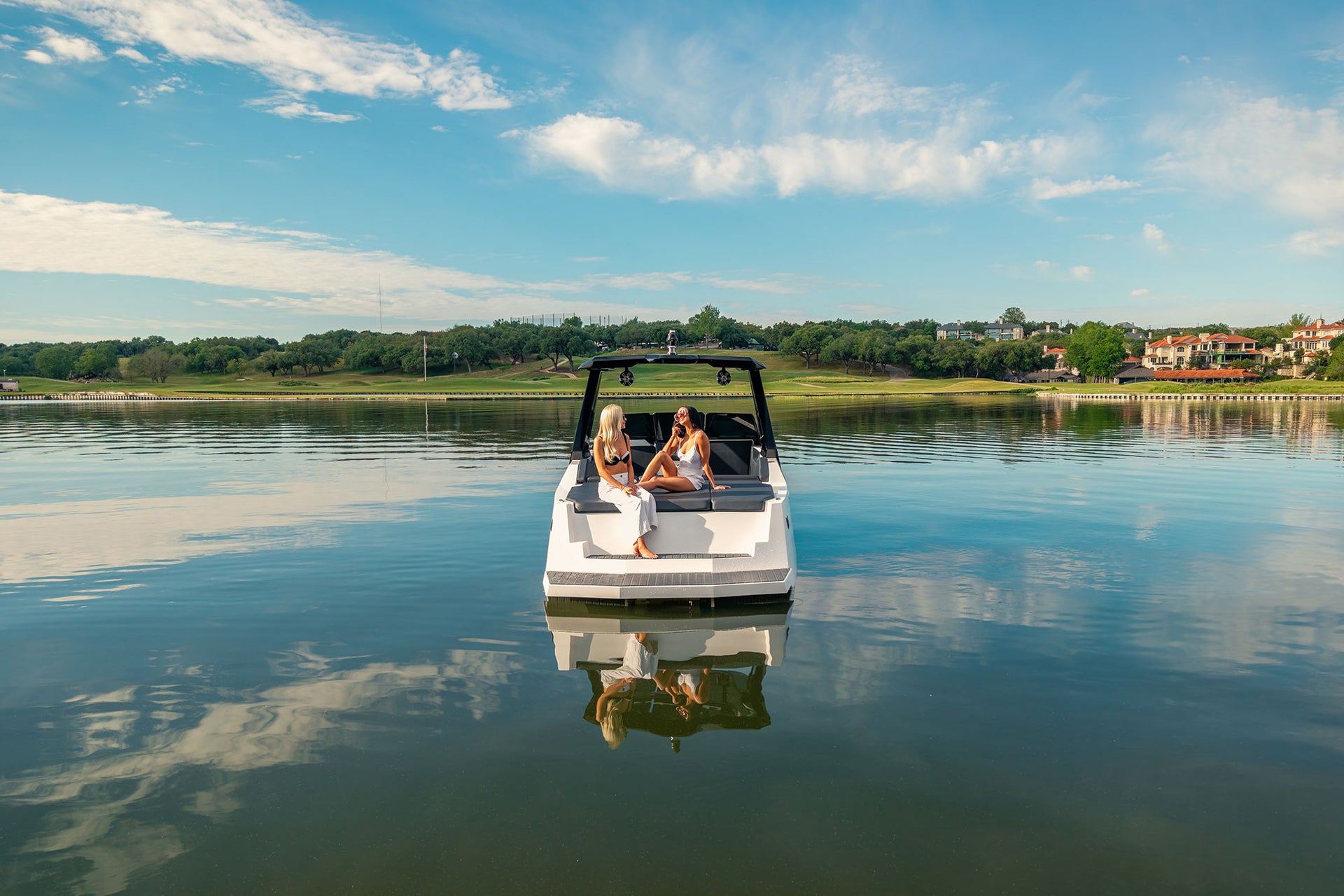 Voltaic Marine AEW24 All-Electric Watersports Boat